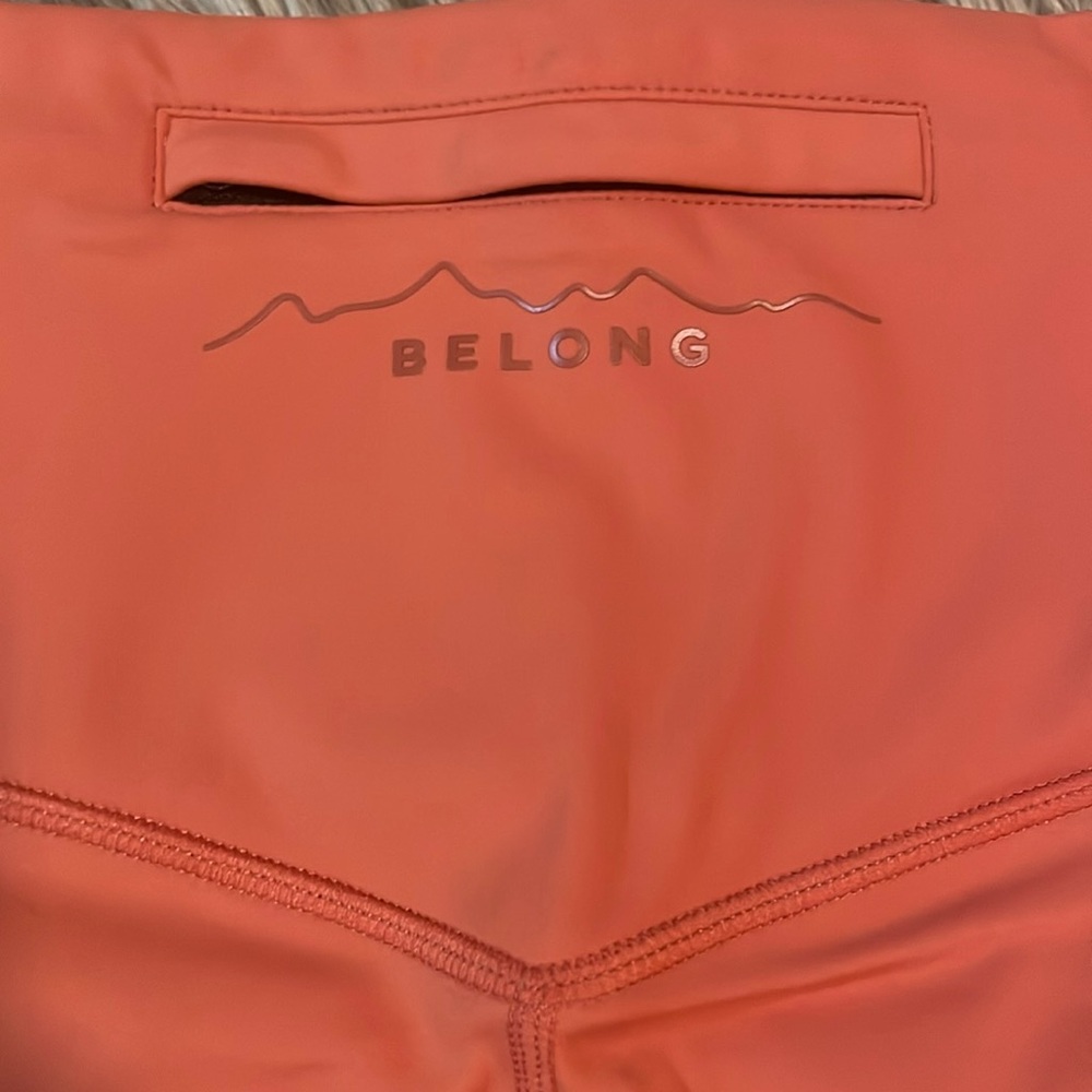Women's High-Waisted Trailhead Shorts - Coral - Picture 3 of 10